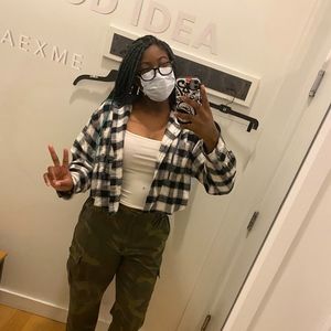 Meet your Posher, Dom